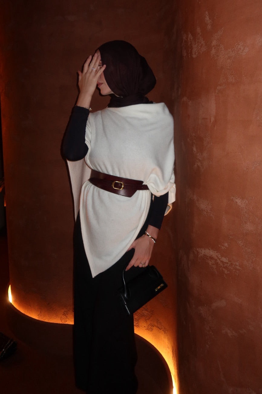 Noire Cashmere Poncho